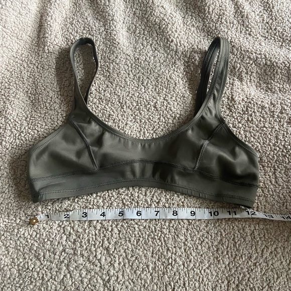 🔸 Kendall & Kylie 🔸 tiny bikini top - Picture 6 of 6